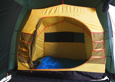 Палатка с двумя спальнями(3+3) и большим тамбуром. Alexika Maxima 6 Luxe
