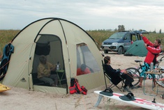 Четырехместная кемпинговая палатка купольного типа. Alexika Minnesota 4 Luxe Фотография 1