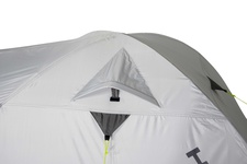 Комфортная палатка для путешествий с большим количеством снаряжения  High Peak  Kira 4